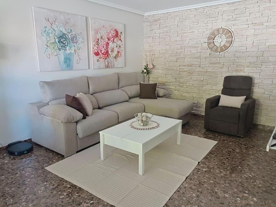 Acogedora Y Confortable Casa Familiar En L'Ollería מראה חיצוני תמונה